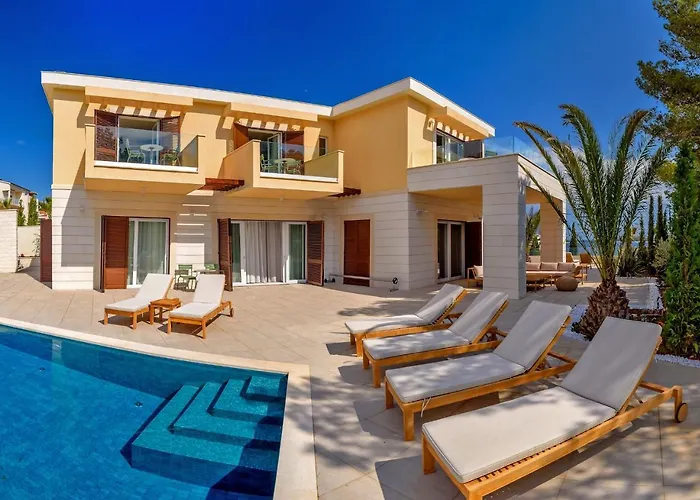 Incredibly Indulgent Hvar West Villa 5 Bedrooms Villa West Eternal Gorgeous Sea Views Private Pool