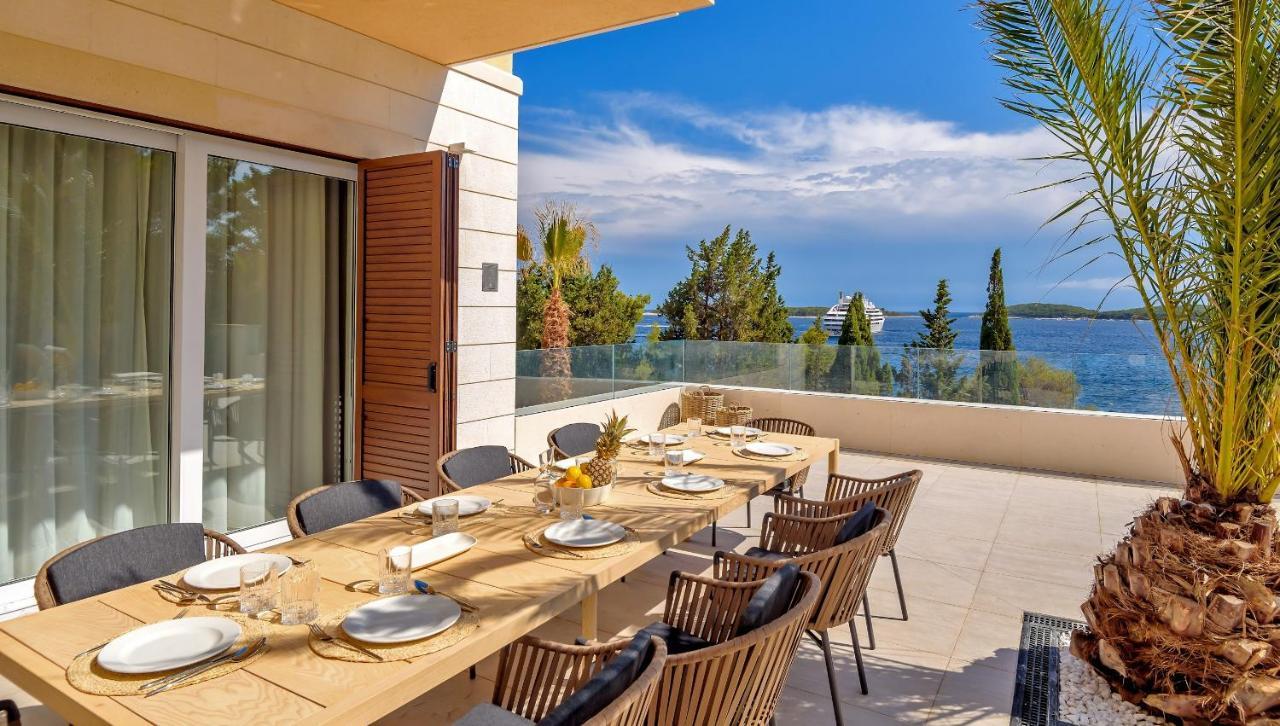 Villa Incredibly Indulgent Hvar West 5 Bedrooms West Eternal Gorgeous Sea Views Private Pool Hvar Town